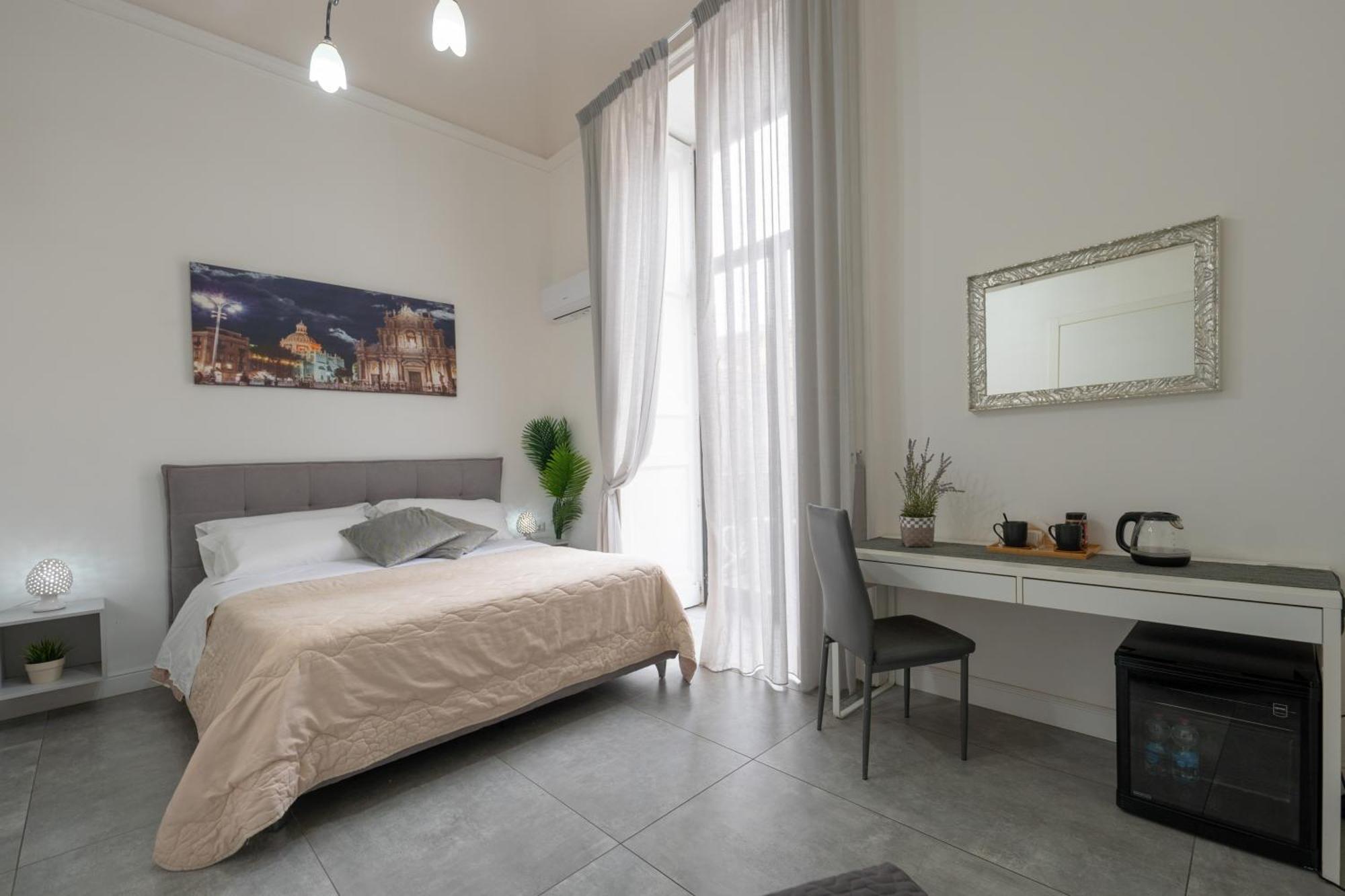 Palazzo Bruca Couette-café Catane