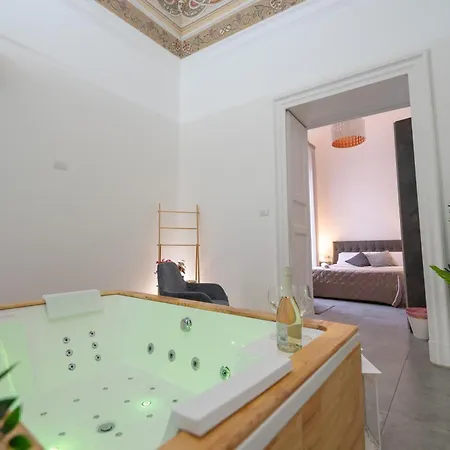 Palazzo Bruca Catania Bed & Breakfast Exterior photo