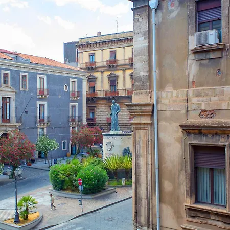 Palazzo Bruca Catania Bed & Breakfast Exterior photo