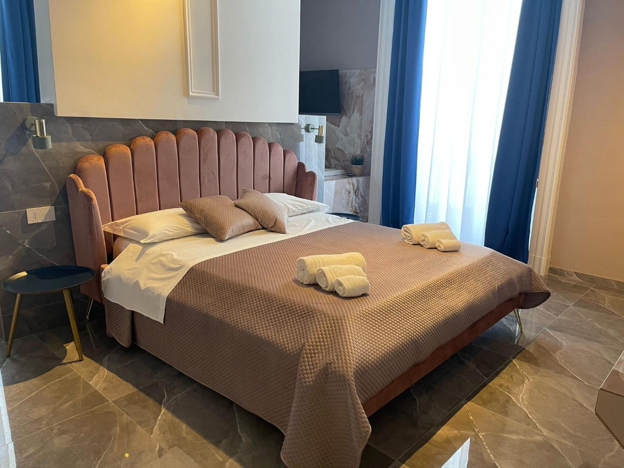 Palazzo Bruca 3* Aeroporto di Catania Fontana Rossa