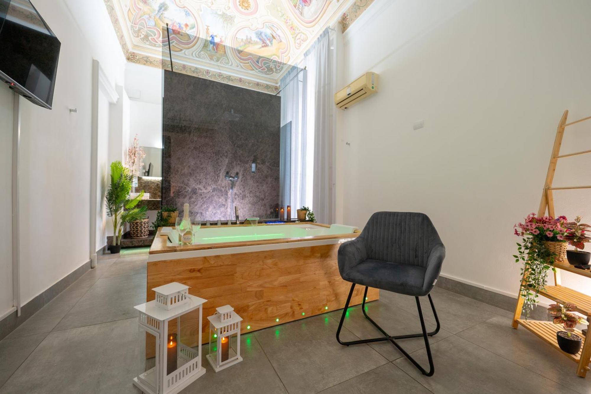 Palazzo Bruca 3*